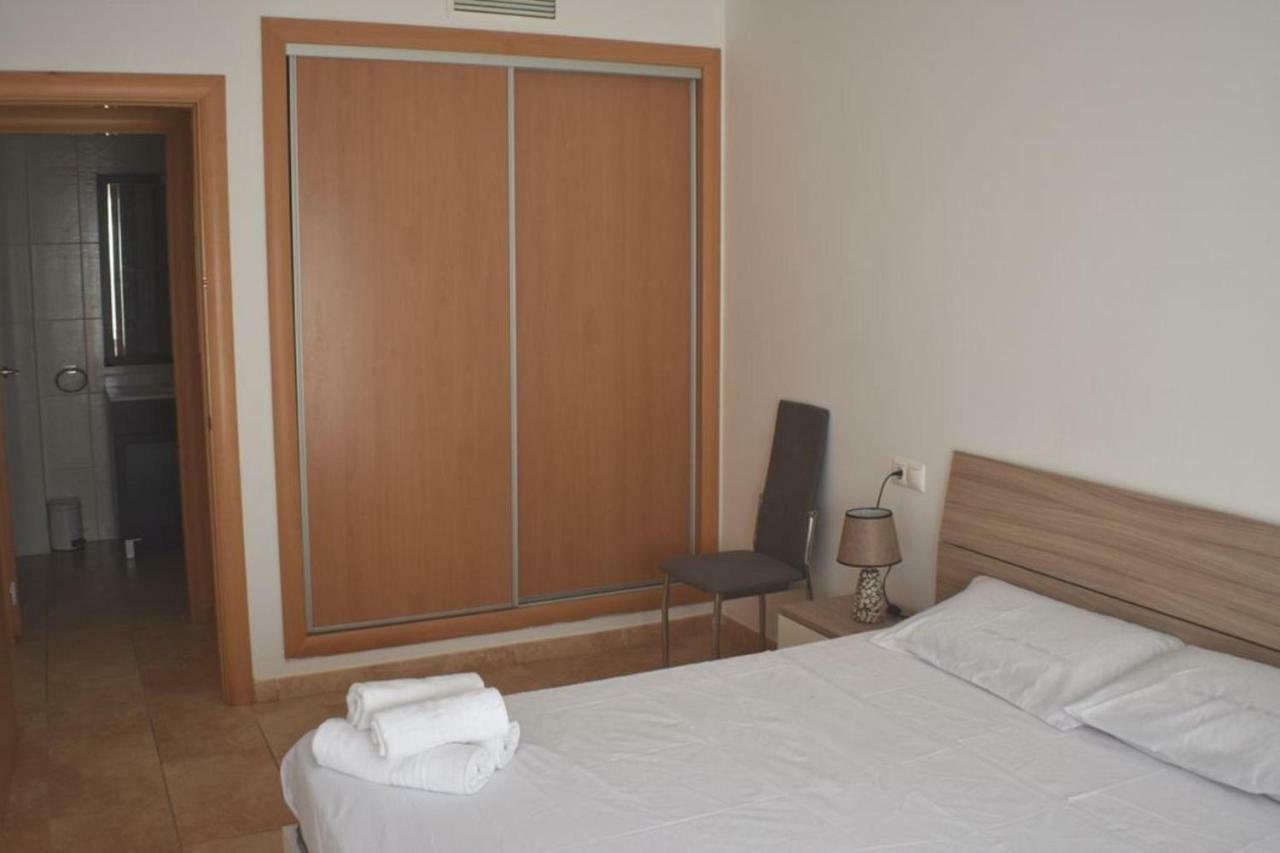 Aube Apartment Делтебре Екстериор снимка